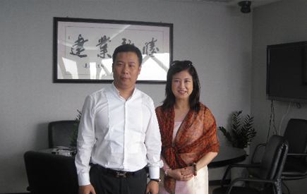 美國舊金山市長夫人蒞臨本集團(tuán)參觀考察