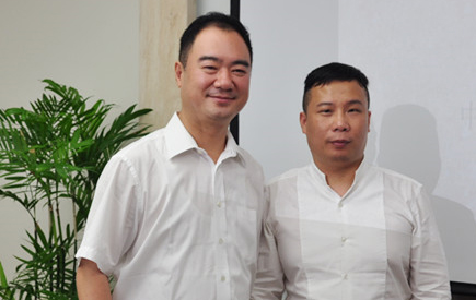 山西省運(yùn)城市王清憲市長(zhǎng)等一行領(lǐng)導(dǎo)蒞臨集團(tuán)
